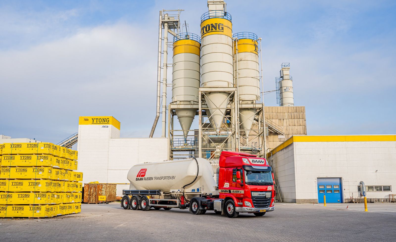 Baan Rijssen Transporten - Bulkonderlosservervoer
